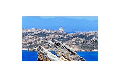 Il faro di Razzoli