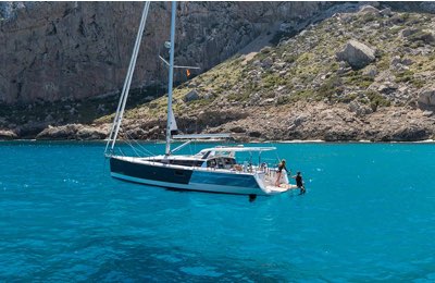 Beneteau entra nel settore charter