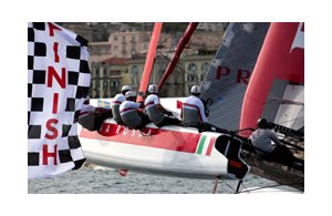 Emirates primo, sorprendente Luna Rossa