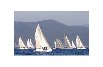 Tappa a Scarlino per i Melges 32 alla Volvo Cup