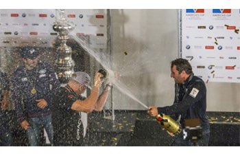 Troppo vento: America’s Cup World Series fermato dopo la prima giornata