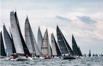 151 Miglia 2025, al via oltre 200 barche