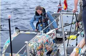 Soccorso nell’Atlantico al largo di Capo Verde: yacht salva una canottiera in difficoltà