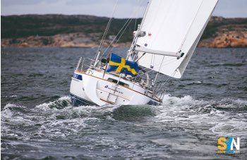 Abbattuta a vela in crociera: come cavarlesa senza rischiare
