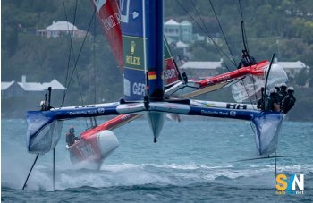 Re Carlo incontra Emirates GBR prima del Bermuda Sail Grand Prix