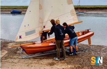 Windsong, il dinghy in legno che rilancia la vela al terzo