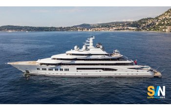 Gli Stati Uniti vendono all’asta il superyacht Amadea