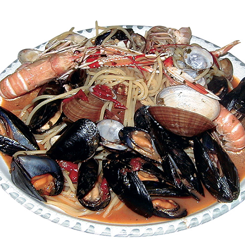 Spaghetti allo scoglio con frutti di mare