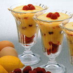Crema di limone con frutti di bosco