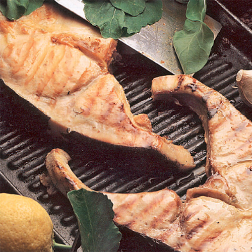 Pesce spada in salsa di rucola e basilico