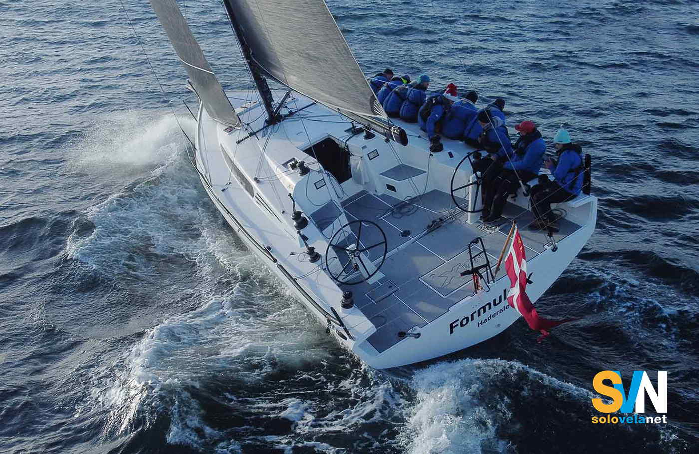 XR 1, una barca a vela per chi ama le performance