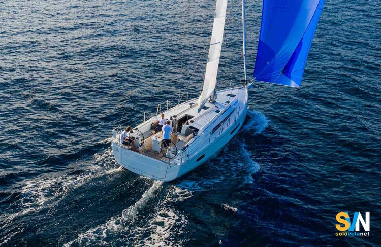 L'Oceanis 40.1, probabilmente, il modello che ha dato il via al ritorno dell'attenzione sulle prestazioni sopratutto per qunato digurada le barche più piccole