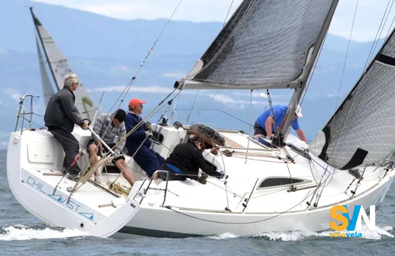 Bonin 31, barca prodotta da un piccolo cantiere artiginale italiano a conduzione familiare