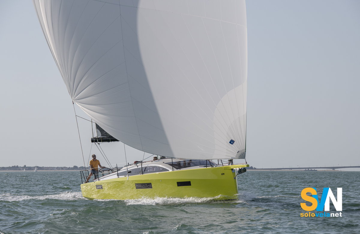 RM 1180. Questo cantiere produce barche in legno e VTR pensate per navigare ovunque