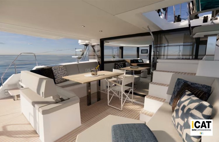 Il pozzetto del Leopard 43 è molto chiuso, tipico delle barche pensate per navigare in oceano anche se lungo costa