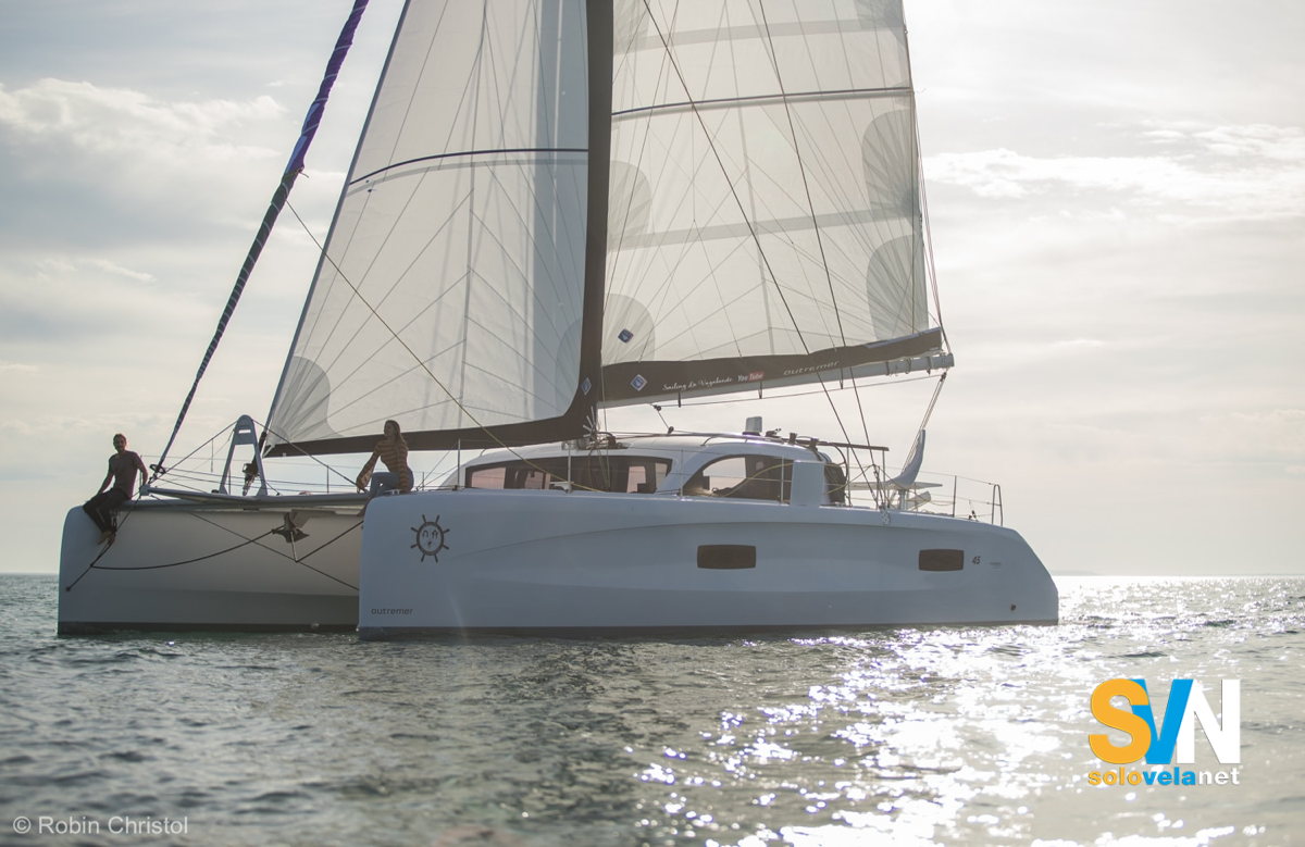 Outremer 45, catamarano d'altura pensato per navigazioni molto lunghe intorno al mondo