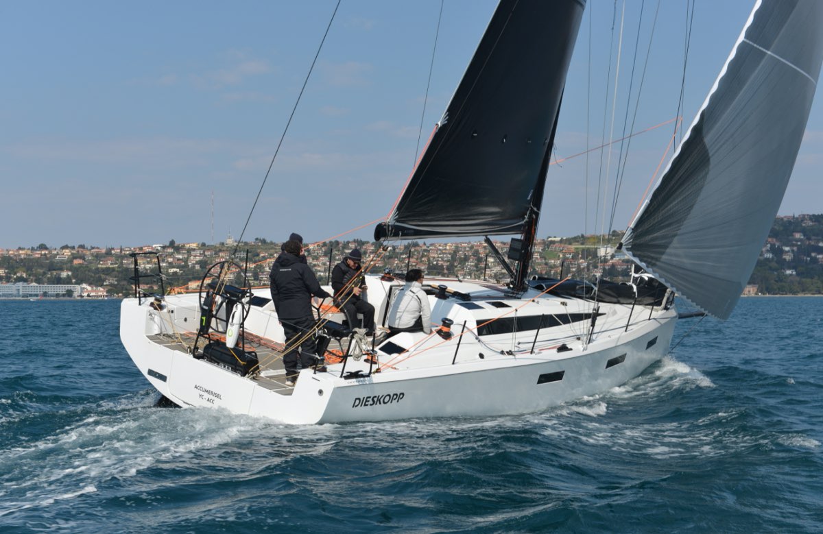 Oceantec 43 è sceso in acqua