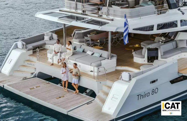 Il pozzetto del Thira 80, il primo supercat della Fountaine Pajot