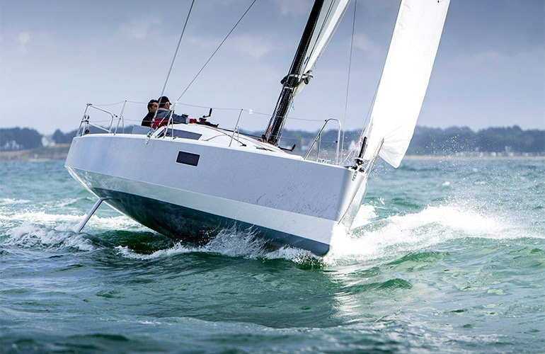 Pogo 30, una barca performante e dagli interni ben rifiniti