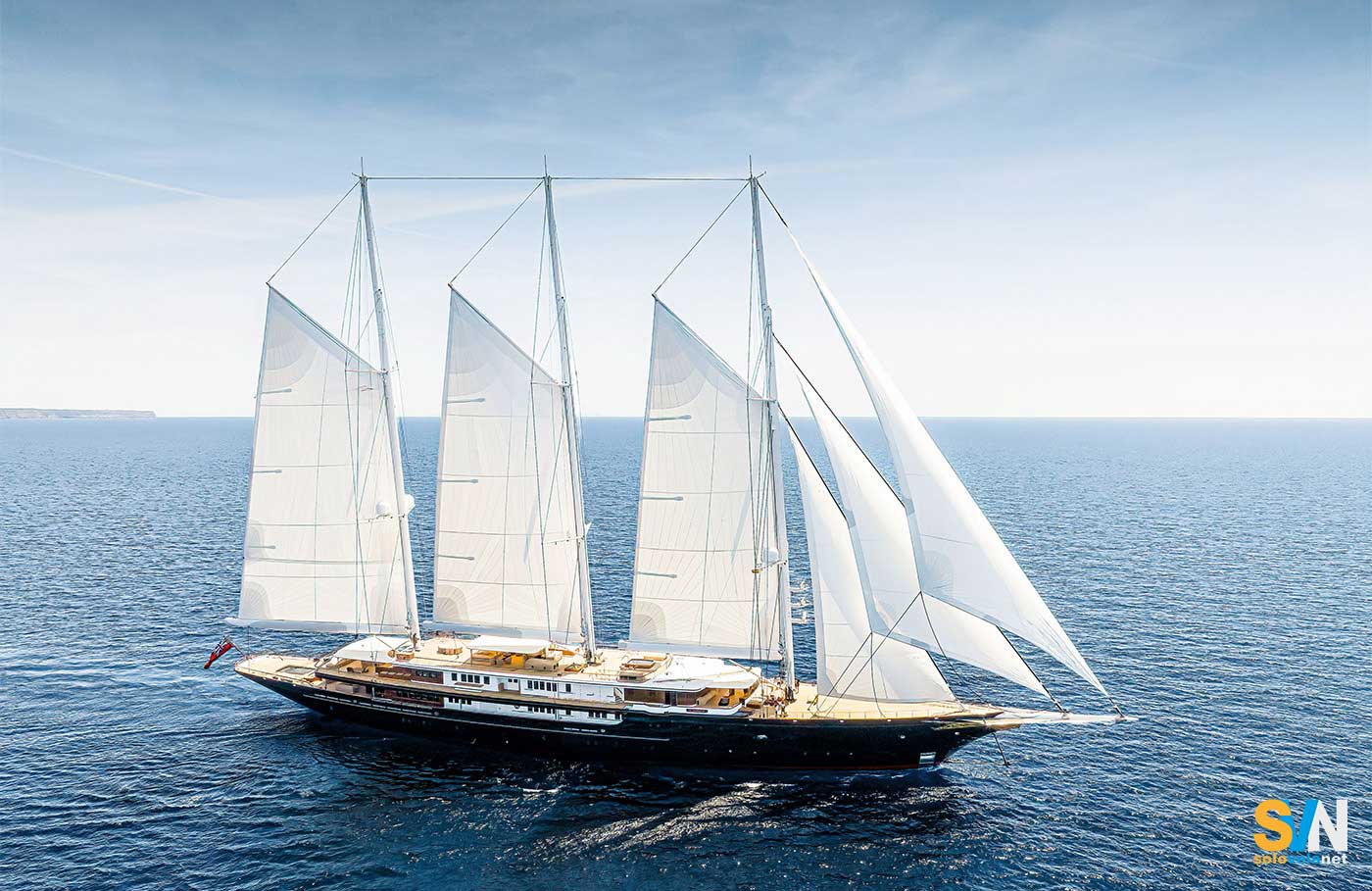 Le tre barche a vela più grandi del mondo: lusso, costi e proprietari