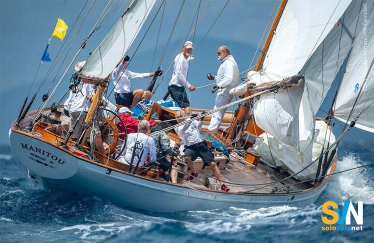 Il Manitou è uno yawl del 1936 disegnato da S&S e fu del presidente J.F.Kennedy