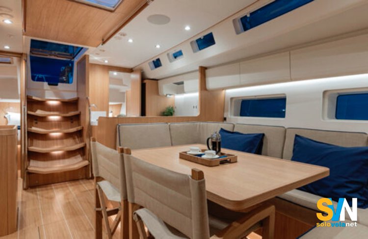 Swan 51, gli interni