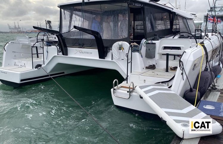 Il Nautitech 41 TS sotto la pioggia inglese