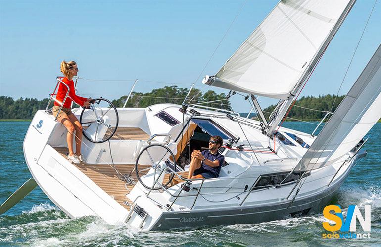 Oceanis 30.1 in navigazione