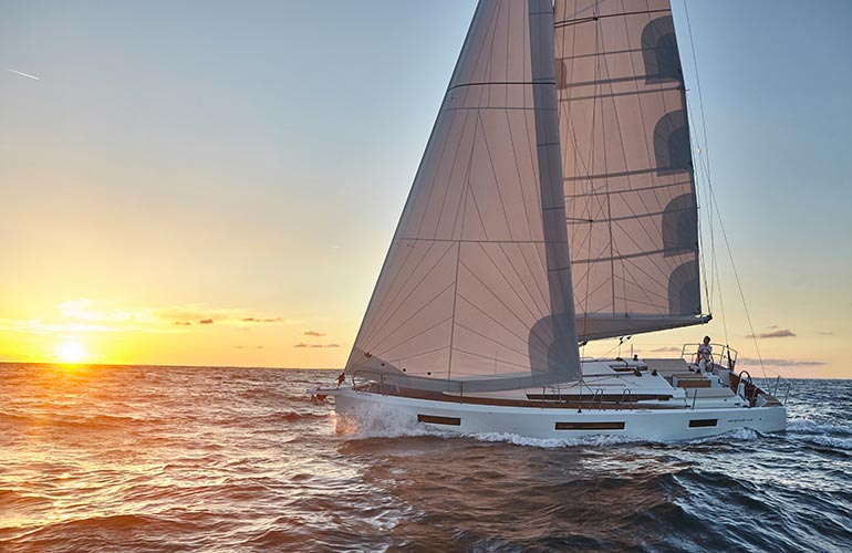 Sun Odyssey 440