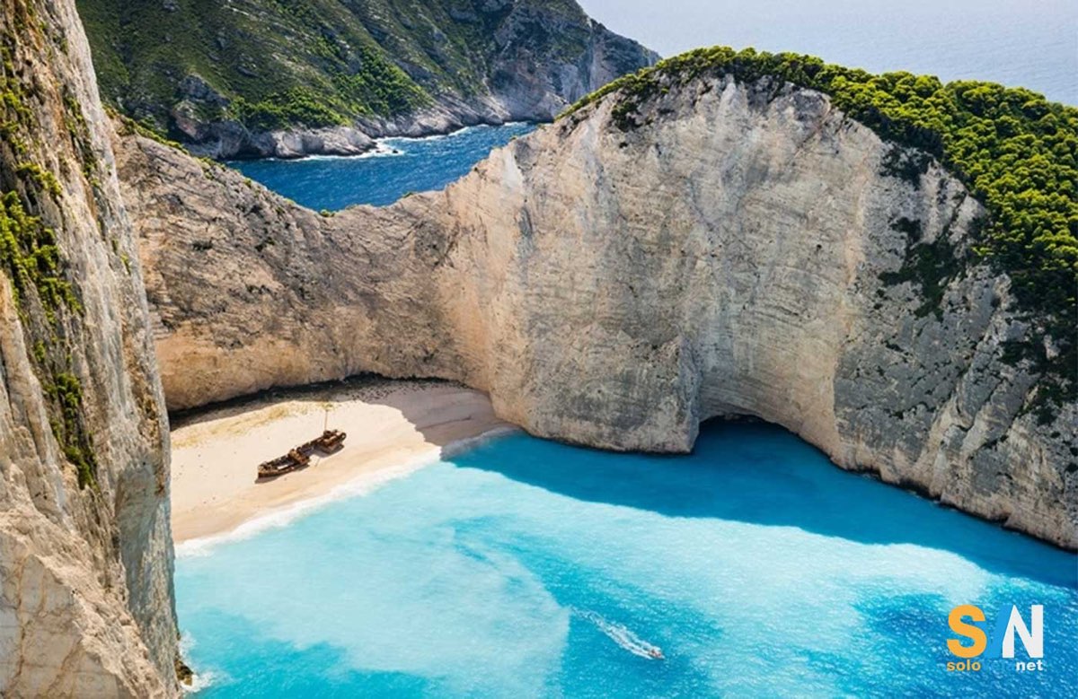 La baia di Laganà a Zante