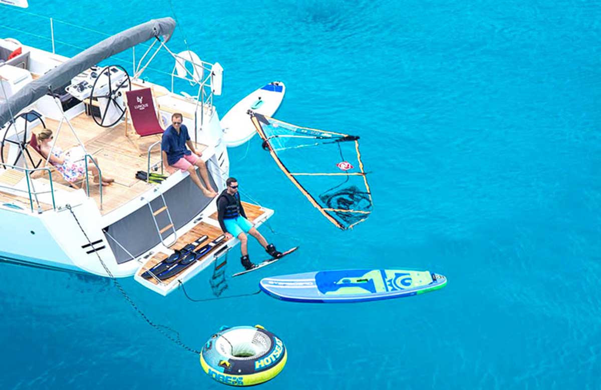 Noleggiare una barca a vela: le regole per un buon check in 