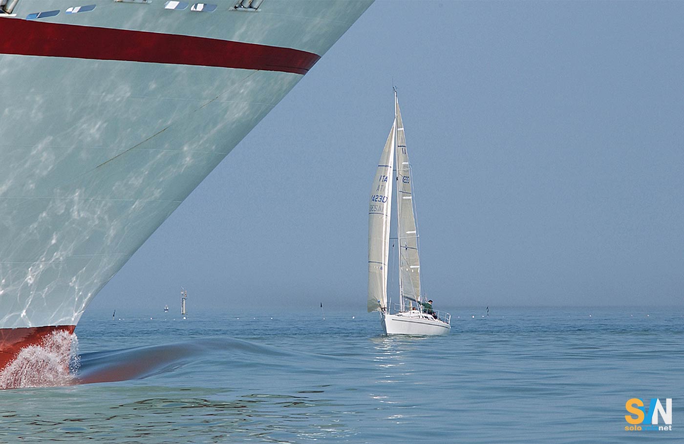 Rischio collisione in mare: cosa fa lo skipper?