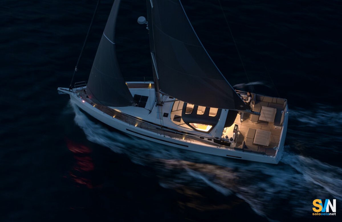Jeanneau Yachts 55 in navigazione visto dall'alto ©Gilles Gilles Martin-Raget