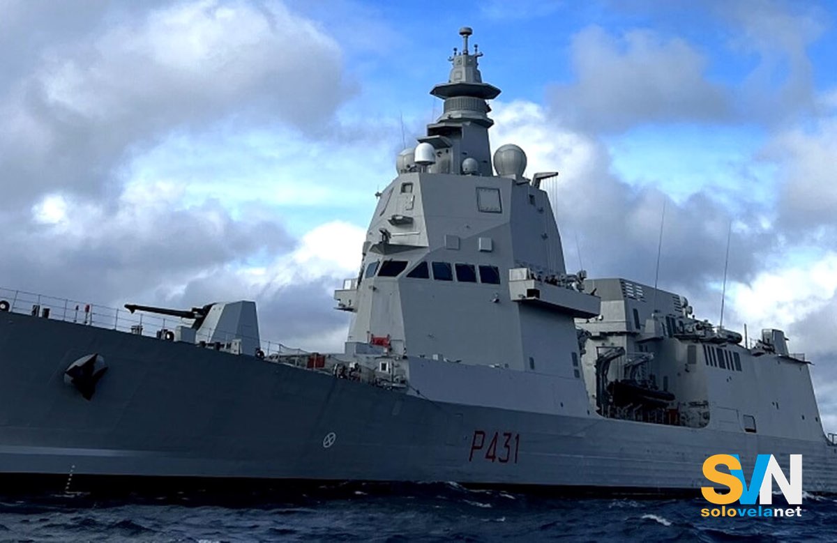 Le navi militari sono come navi mercantili ai fini delle precedenze, ma forzare una nave militare così come una nave mercantile a deviare la propria rotta per lascirci acqua, è tipico dello skipper poco esperto