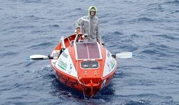 Alex Bellini su Rosa di Atacama