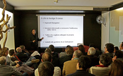 Un momento del primo incontro con il navigatore Bruno Zirilli