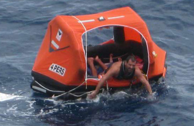 Miceli alla deriva in Atlantico