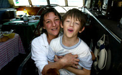 Paola Francisco e il figlio Niky