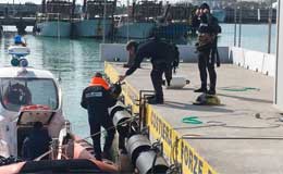 Sommozzatori della Capitaneria impegnati nelle ricerche dei dispersi