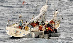 Imbarcazione soccorsa durante una regata