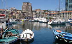 Un'immagine del porto turistico di Savona