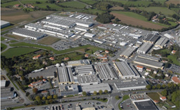 Gli stabilimenti della Jeanneau del Gruppo Beneteau