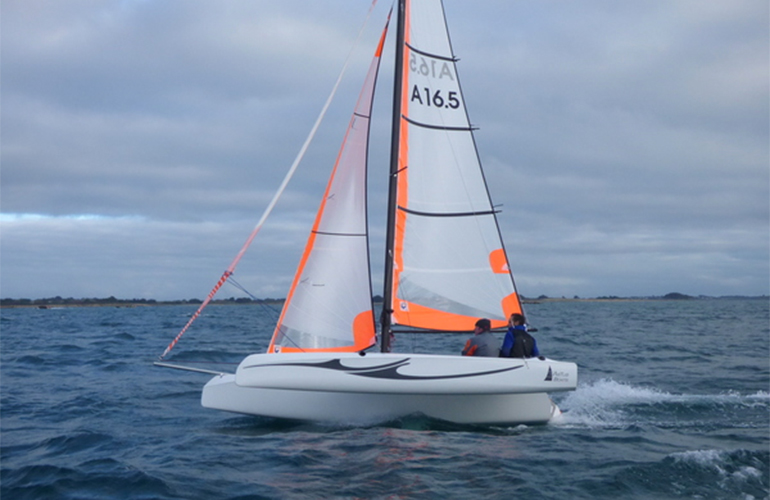 Astus 16