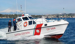 Tratto in salvo l'equipaggio di cinque persone