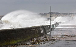 Onda uccide bambino di tre anni