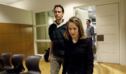 Laura Dekker in tribunale con il padre
