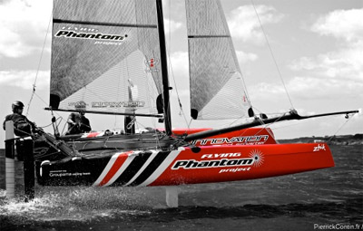 Flying Phantom, il beachcat volante