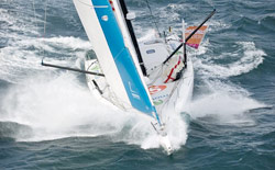 Mapfre insegue Virbac-Paprec 3 a 15 miglia di distacco