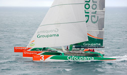 Groupama 3 in navigazione