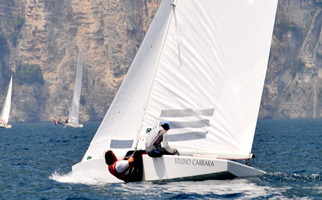 Star in regata sul Lago di Garda